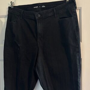 Old Navy Black High-Rise Women’s Jeans
